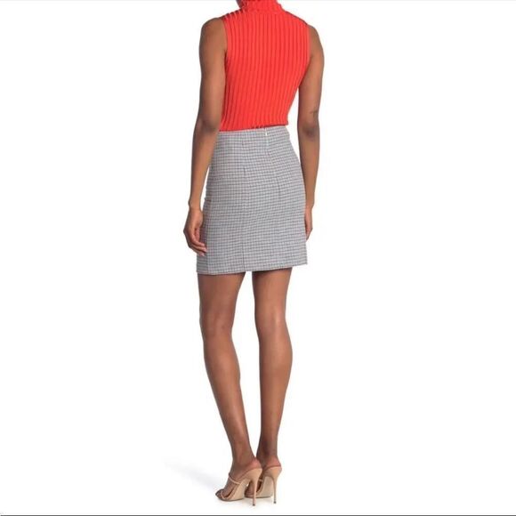 NWT VERONICA BEARD Beekman Check Button Mini Skirt in Beige Multi Size 0 - Picture 2 of 8